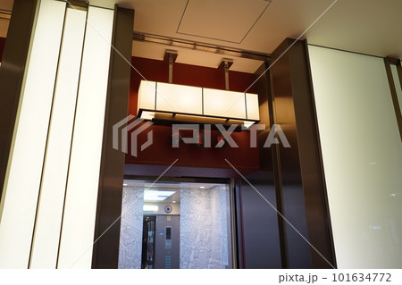 エレベーター 倉 日本 101634772