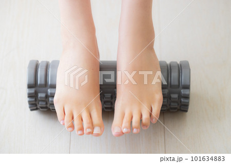 足裏　フォームローラー　 101634883