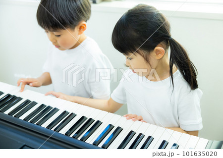 ピアノ教室　子供　 101635020