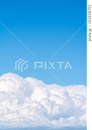 青い空と白い雲 青い空と白い雲 101638701