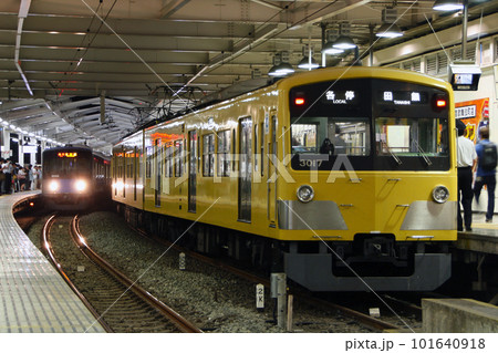 ［SS］西武新宿線3000系電車（各停-8両編成） 101640918