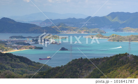 向島高見山展望台からの佐木島方向1 101641787