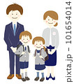 小学校の入学式の家族 101654014