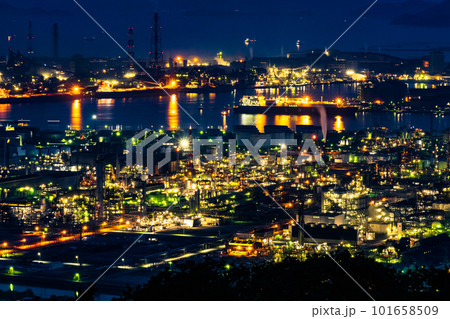 工場夜景(水島コンビナート) 工場夜景(水島コンビナート) 101658509