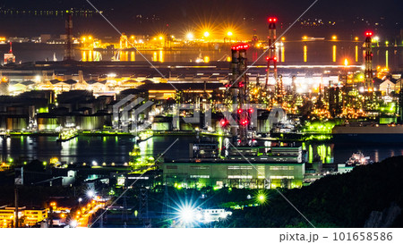 工場夜景(水島コンビナート) 工場夜景(水島コンビナート) 101658586