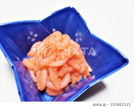 イカ刺しの辛子明太子和え イカ刺しの辛子明太子和え 101661515