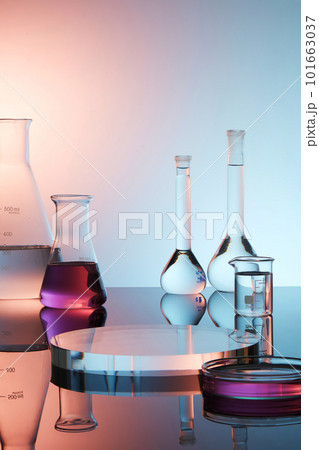 laboratory, lab glassware, lab theme, equipment, scientific, chemistry, glasses, chemical, flask, test tube, erlenmeyer flask, beaker, liquid, essence, front view, cosmetic, beauty, research, experime 101663037