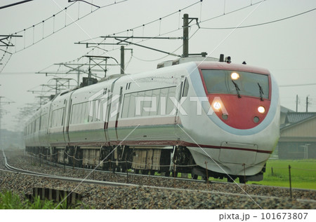 北陸本線　西高岡ー高岡　北越急行　681系8000番台　N11＋W03編成（金沢）　はくたか 101673807