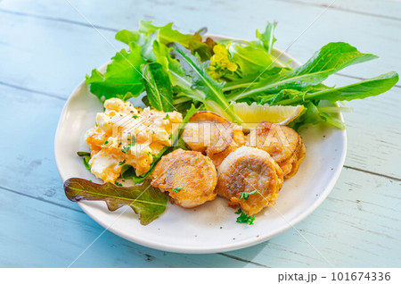 ホタテ貝のムニエル ホタテ貝のムニエル 101674336