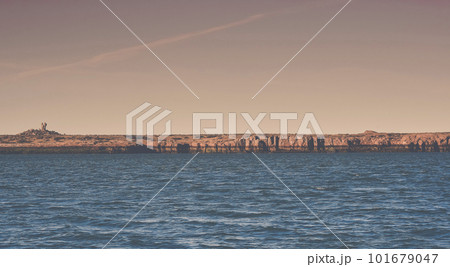 Coastal seascape, Santa Cruz Province,Patagonia, Argentina 101679047