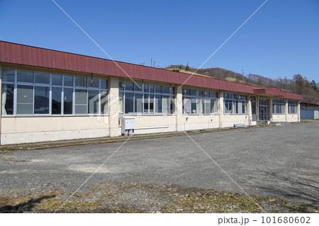 門別町立庫富小学校(廃校) 門別町立庫富小学校(廃校) 101680602