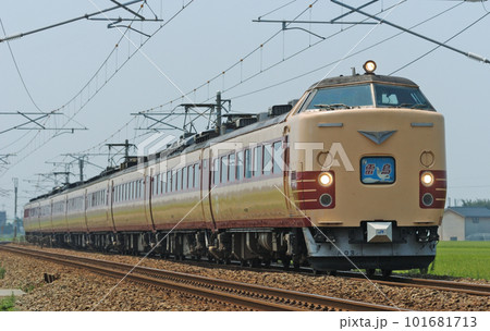 北陸本線 美川ー加賀笠間 JR西日本 485系 A03編成(京都) 雷鳥 北陸本線 美川ー加賀笠間 JR西日本 485系 A03編成(京都) 雷鳥 101681713