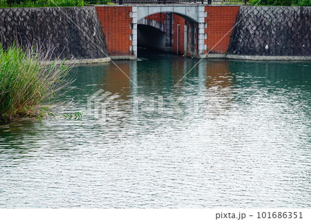 琵琶湖 水門のある風景 琵琶湖 水門のある風景 101686351