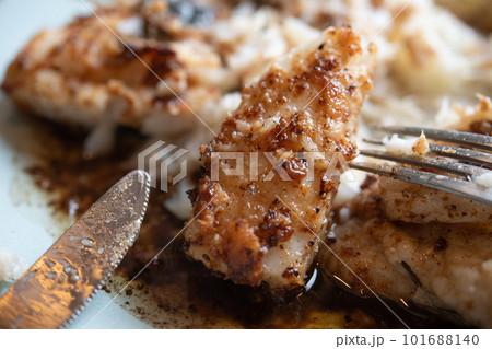 ヒラメのムニエル ヒラメのムニエル 101688140