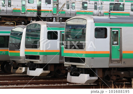 小山車両センターに留置中の宇都宮線車両 101688195