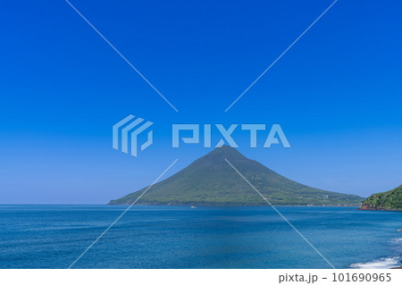 《鹿児島県》長崎鼻・長崎鼻から見た風景 101690965