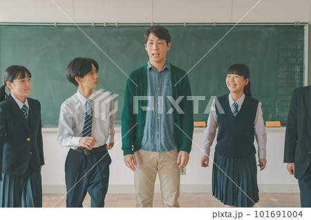 Middle school 101691004