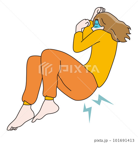 身体を丸めて眠る女性 下半身の痛み 身体を丸めて眠る女性 下半身の痛み 101691413