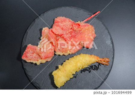 エビ天と紅ショウガ天ぷら エビ天と紅ショウガ天ぷら 101694499