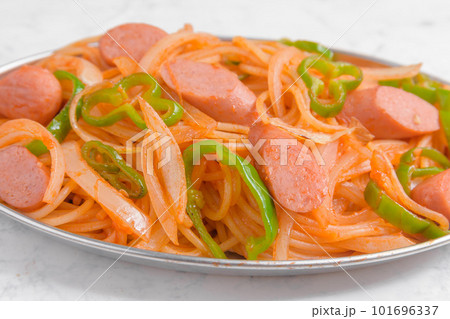 スパゲッティーナポリタン 101696337