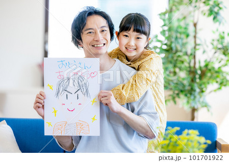 父の日　娘　親子 101701922