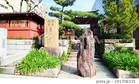 鎌倉駅前にあるお寺 大巧寺の入り口 鎌倉駅前にあるお寺 大巧寺の入り口 101706335