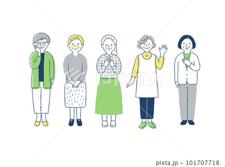 笑顔のシニア女性5人　全身 101707718