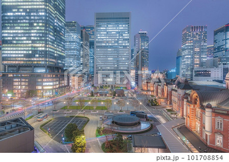 KITTEから眺める東京駅丸の内駅舎 101708854