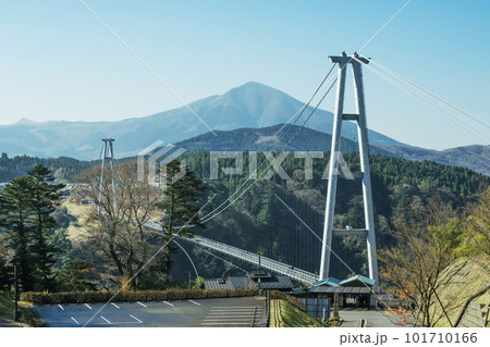 九重夢大吊橋 大分観光スポット 日本一の高さを誇る吊橋 天空の散歩道 渓谷に架かる大吊り橋 九重夢大吊橋 大分観光スポット 日本一の高さを誇る吊橋 天空の散歩道 渓谷に架かる大吊り橋 101710166