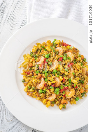 Portion of fried rice Portion of fried rice 101716036