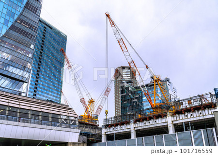 日本の東京都市景観 4月。渋谷駅再開発・大型クレーンなどを望む=4月17日 日本の東京都市景観 4月。渋谷駅再開発・大型クレーンなどを望む=4月17日 101716559