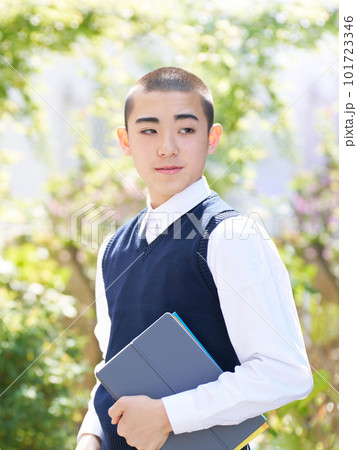 男子中学生 学校 制服 スクールライフ ポートレート 男子中学生 学校 制服 スクールライフ ポートレート 101723346