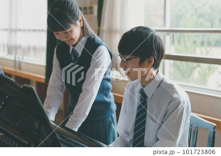 Middle school Middle school 101723806