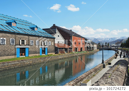 春の小樽運河 春の小樽運河 101724272