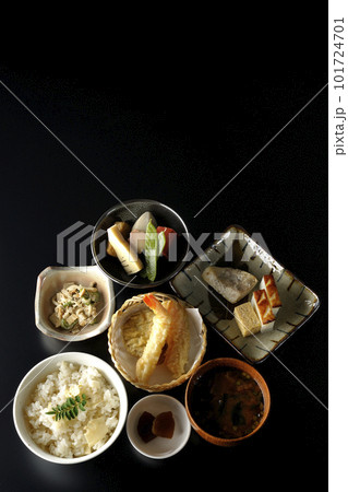 筍ご飯、煮物、天ぷら、定食、京料理、おばんざい、季節料理 101724701