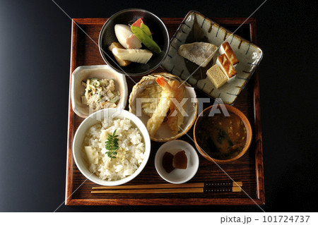 筍ご飯、煮物、天ぷら、定食、京料理、おばんざい、季節料理 101724737