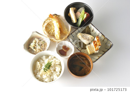 筍ご飯、煮物、天ぷら、定食、京料理、おばんざい、季節料理 101725173