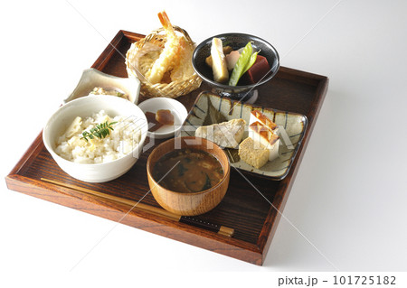 筍ご飯、煮物、天ぷら、定食、京料理、おばんざい、季節料理 101725182