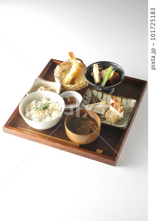 筍ご飯、煮物、天ぷら、定食、京料理、おばんざい、季節料理 101725183