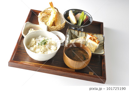 筍ご飯、煮物、天ぷら、定食、京料理、おばんざい、季節料理 筍ご飯、煮物、天ぷら、定食、京料理、おばんざい、季節料理 101725190