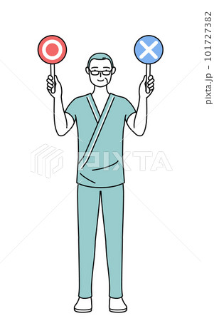 正解と不正解を示す棒を持つ中年・シニア男性入院患者 101727382