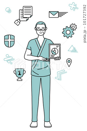 DXのイメージ、デジタル技術を利用して業務改善を行う中年・シニア男性入院患者 101727392