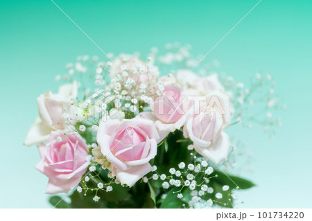 美しいピンクの薔薇　花束 101734220