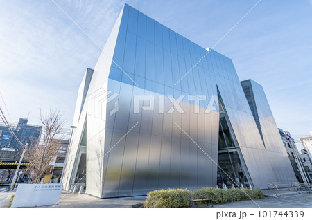 東京都墨田区 葛飾北斎の専門美術館 すみだ北斎美術館 東京都墨田区 葛飾北斎の専門美術館 すみだ北斎美術館 101744339