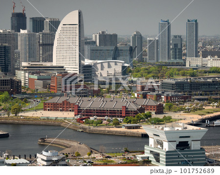 横浜みなとみらいと赤レンガパーク　神奈川県　 101752689