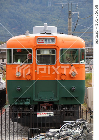 しなの鉄道坂城駅前：169系S51編成静態保存車 101755668