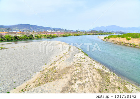 小布施橋／千曲川より下流方向を望む(長野県小布施町)【2023.4】 101758142