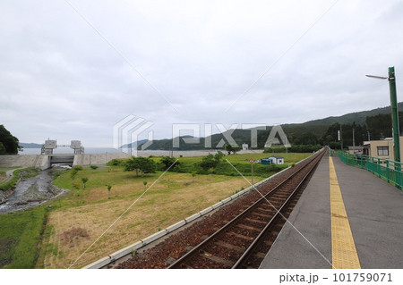岩手　大船渡　三陸鉄道甫嶺駅 101759071