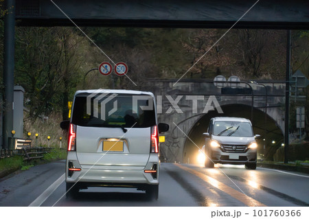 雨天　走行イメージ 101760366