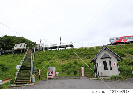 岩手　大船渡　三陸鉄道恋し浜駅 101763933